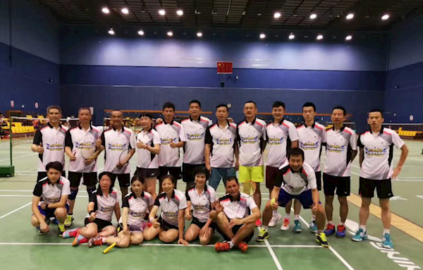 广东省羽毛球协会全运会群众组 全运会群众比赛羽毛球项目 广东队63岁奶奶“披挂上阵”